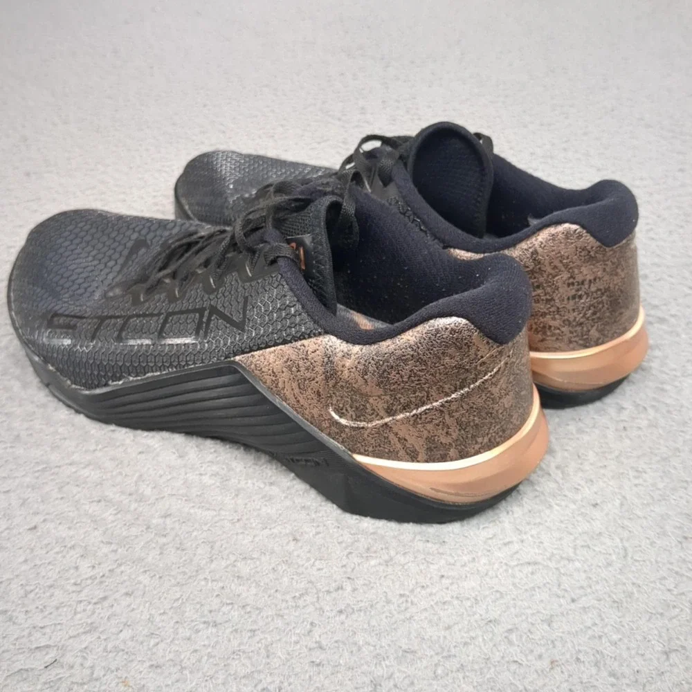 Nike Metcon 5 Shoes Womens Size 10 Black Copper Cross Training Gym AT3145-060